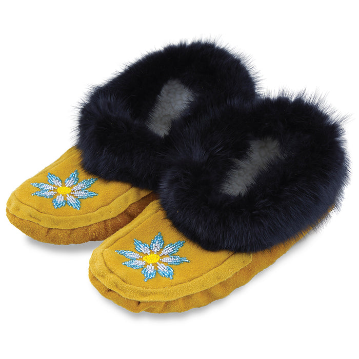 Ultra Deluxe Dyed Black Muskrat Moccasin