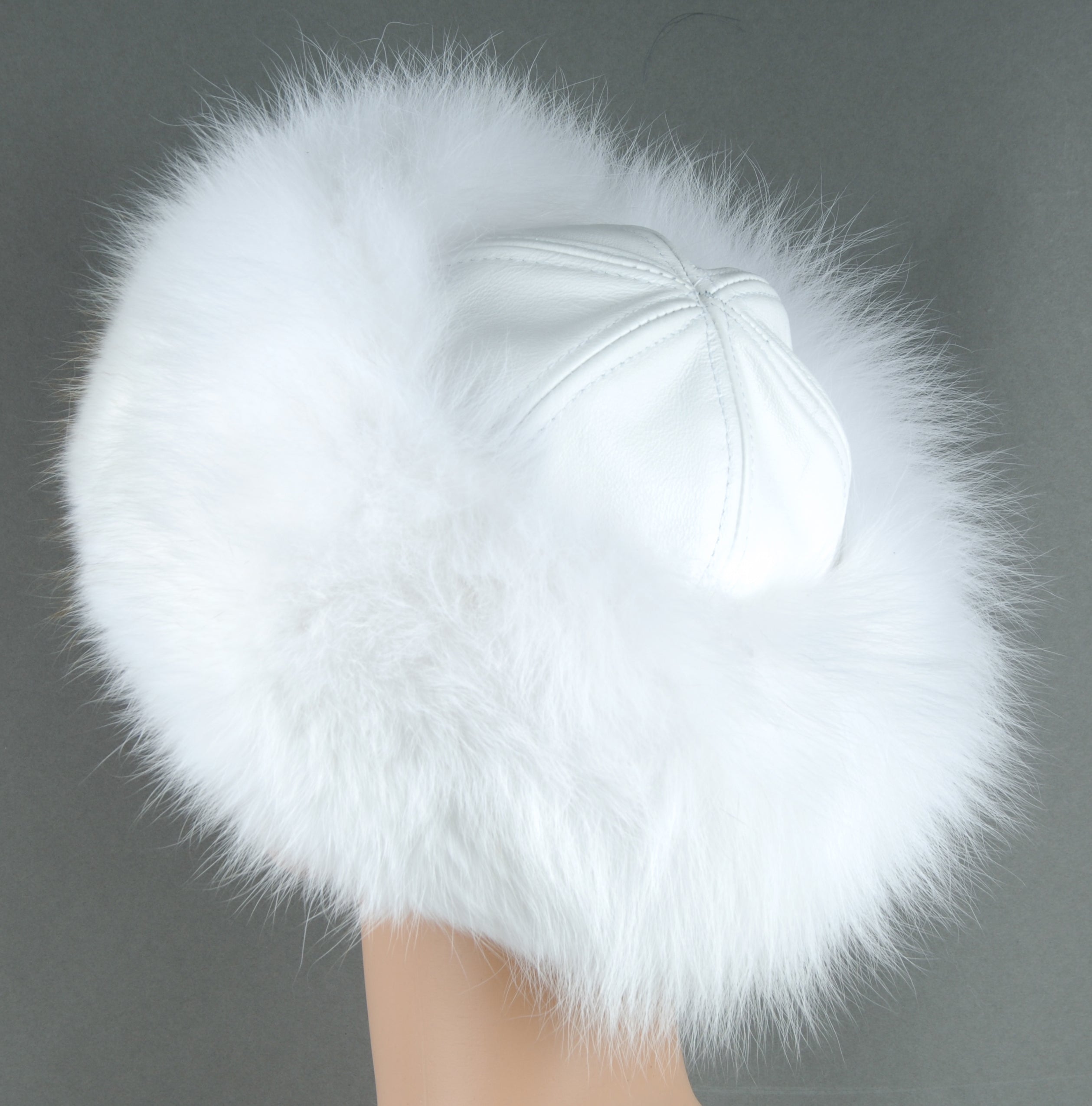 Women's Arctic White Fox w/ Leather Fur Hat