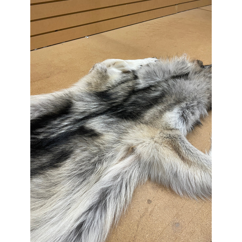 Timber Wolf - 83 Inches