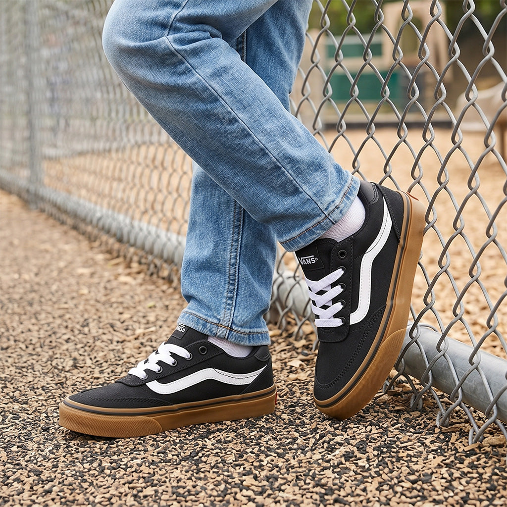 Boy's Vans Brooklyn Shoe