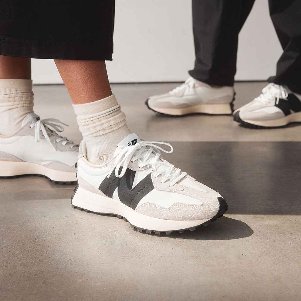 Women's New Balance 327 Shoe