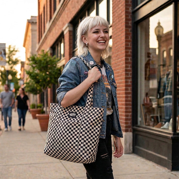 Women's Vans Tell All Zip Tote
