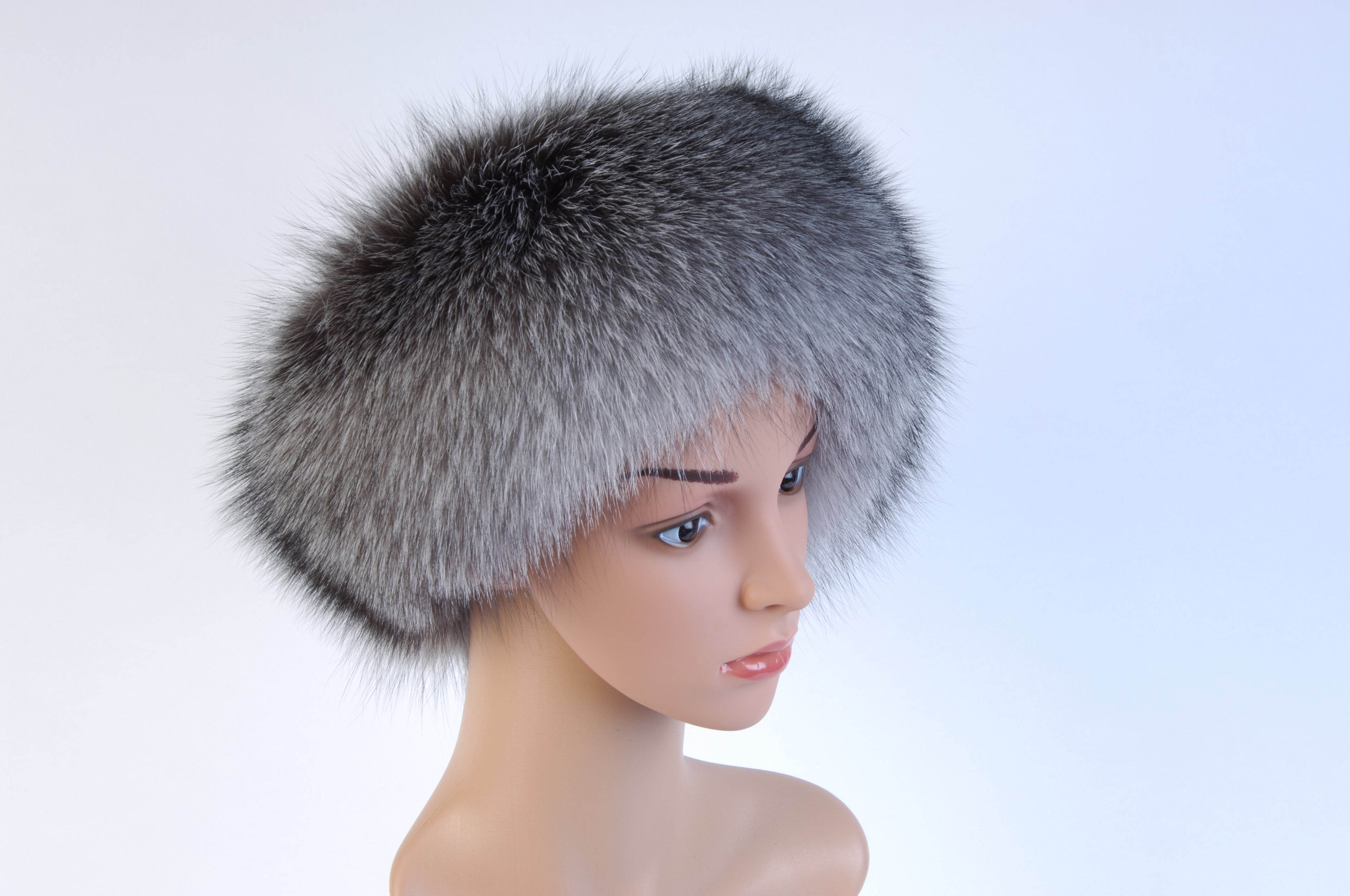 Womens Silver Fox Headband on mane-ken