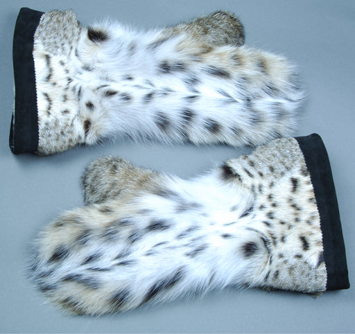 bobcat gauntlets pair