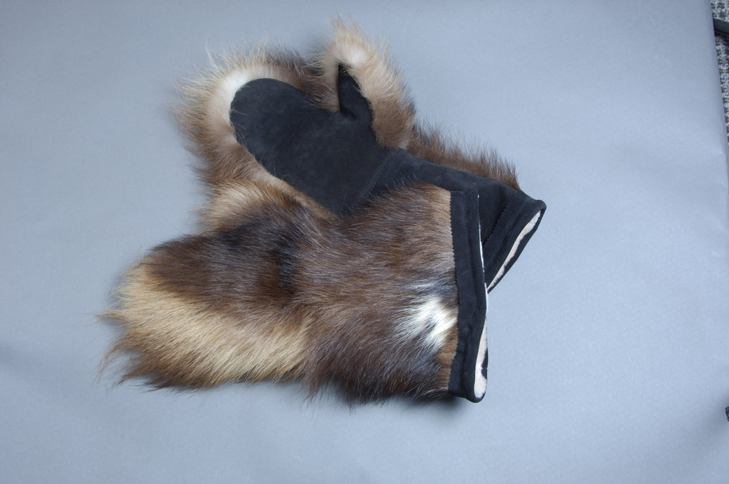 Arctic Wolverine Shearling Lined Gauntlet